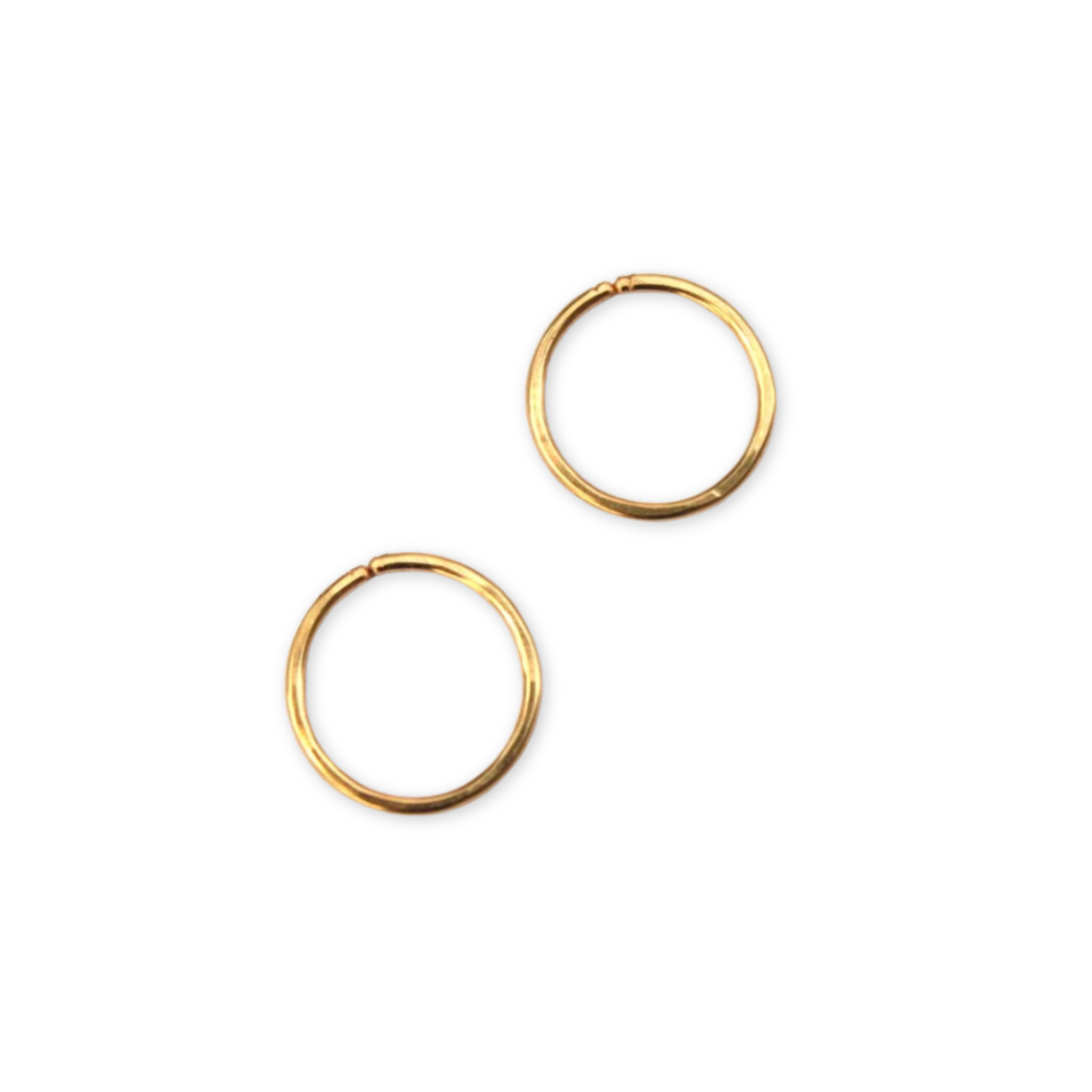 small gold hoop earrings