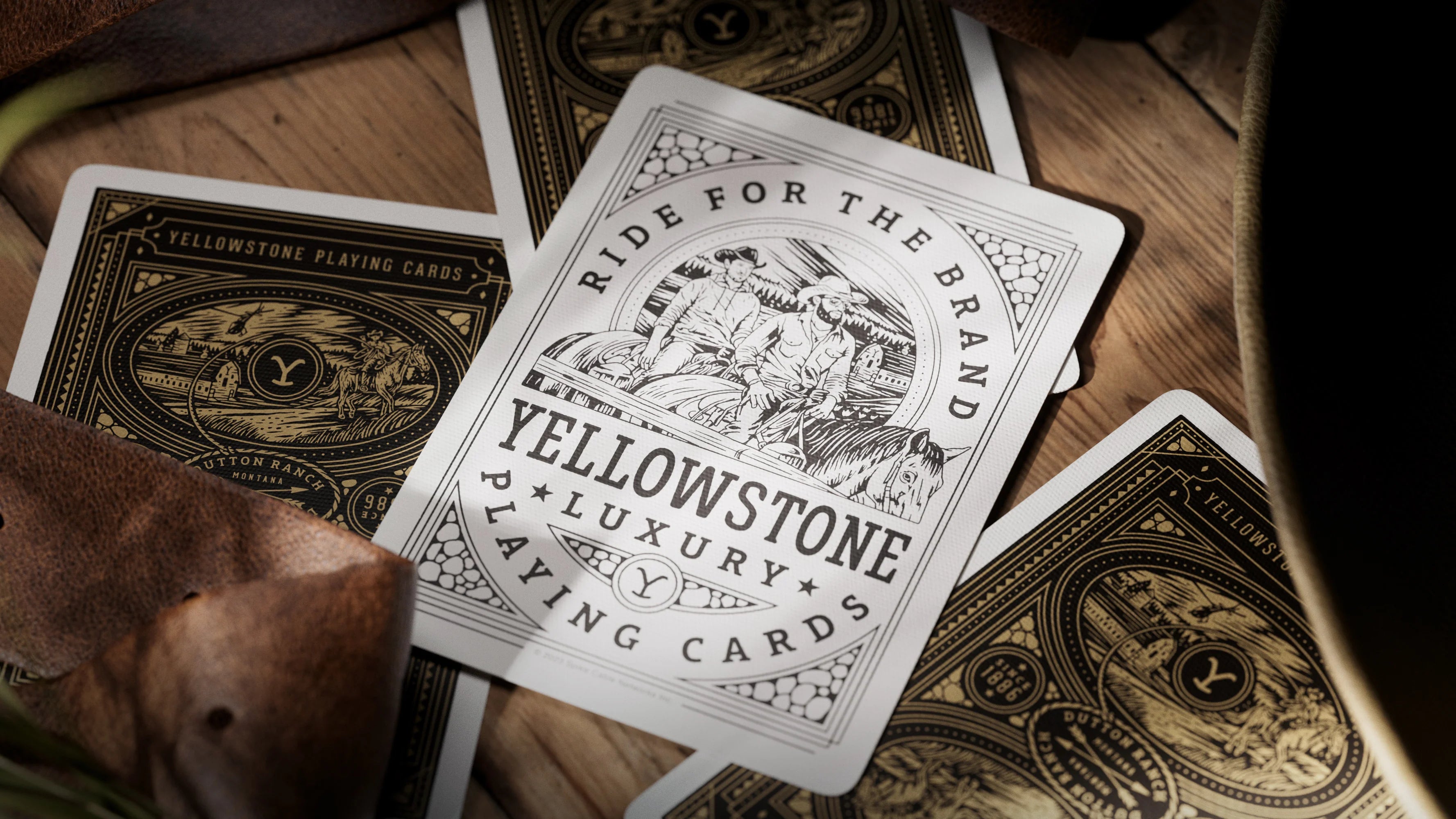 Theory 11 - Yellowstone Playing Cards
