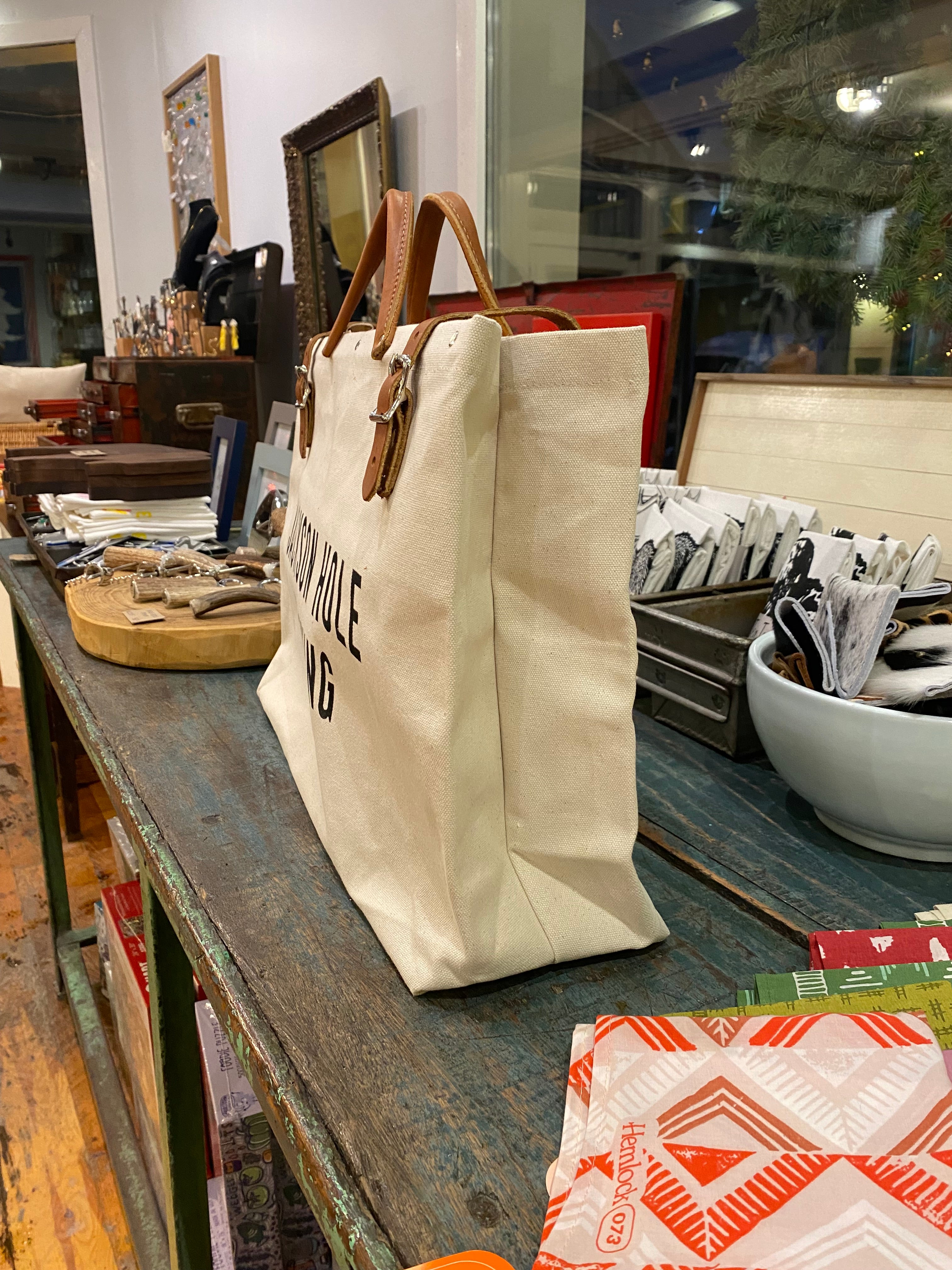 Jackson Hole Tote- Ivory