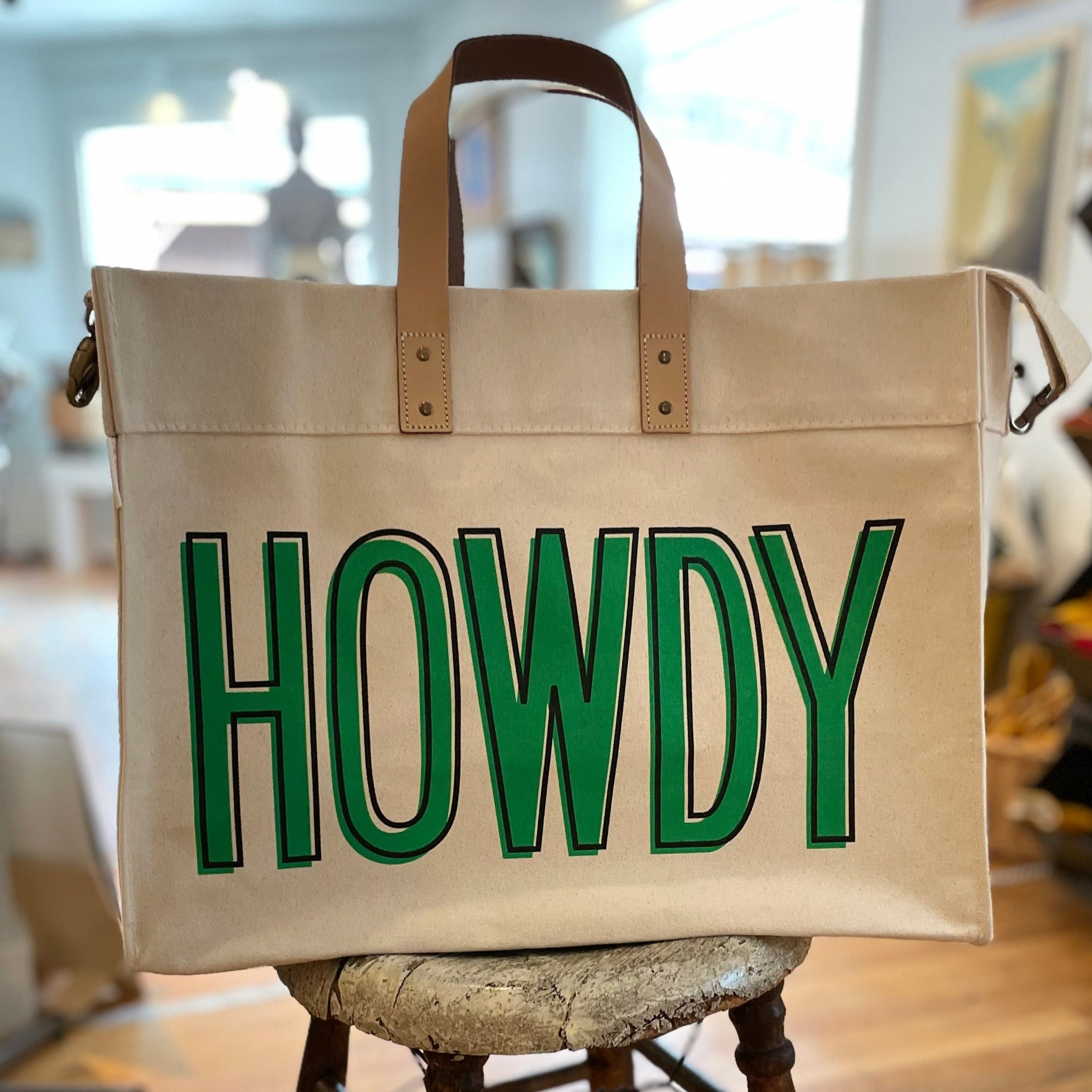 Howdy Tote - Green Outline