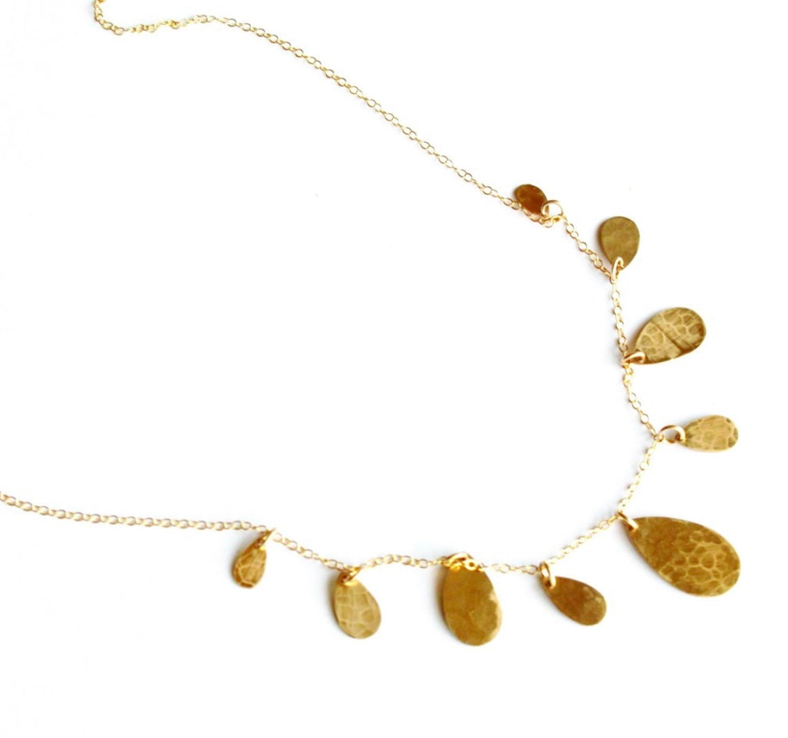 Pretty & Poised Necklace