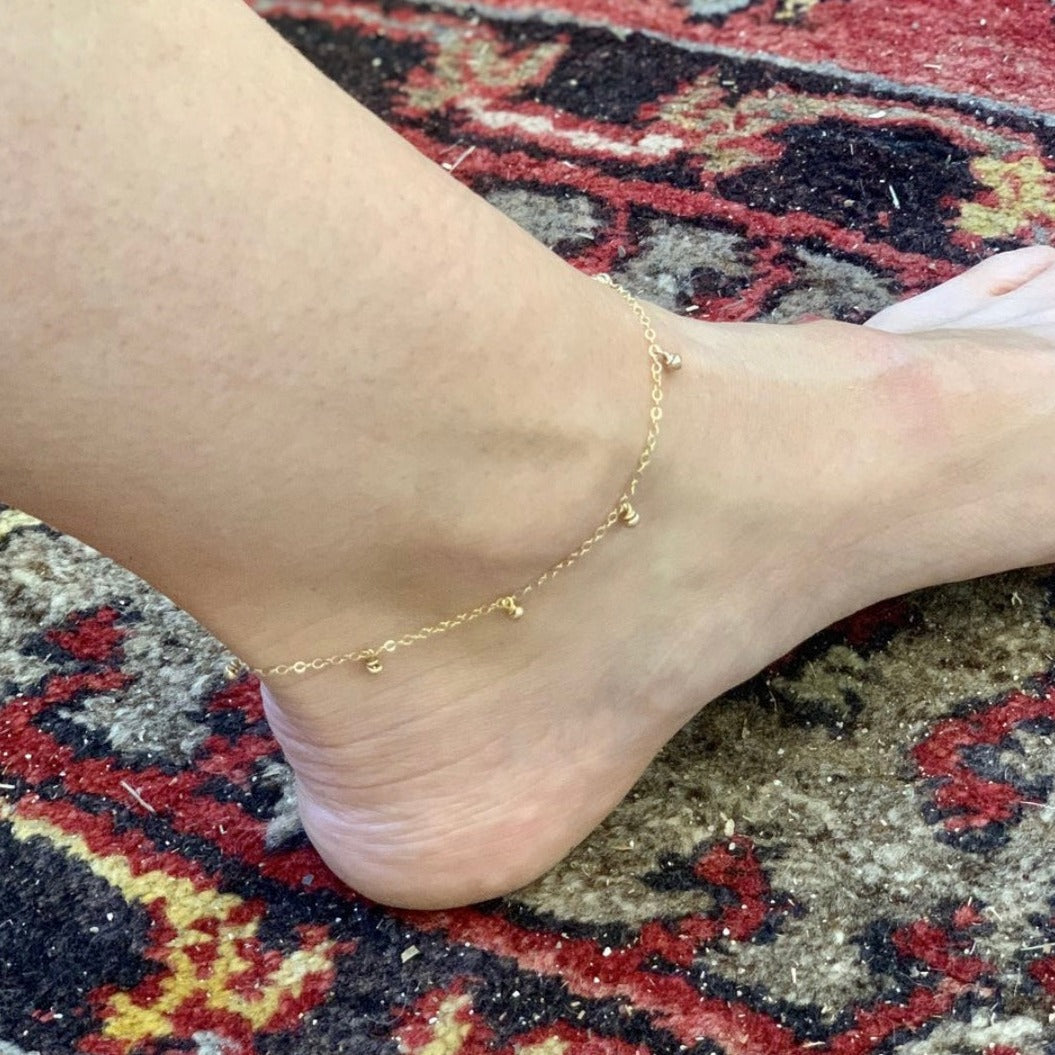 Delicate Dangle Anklet