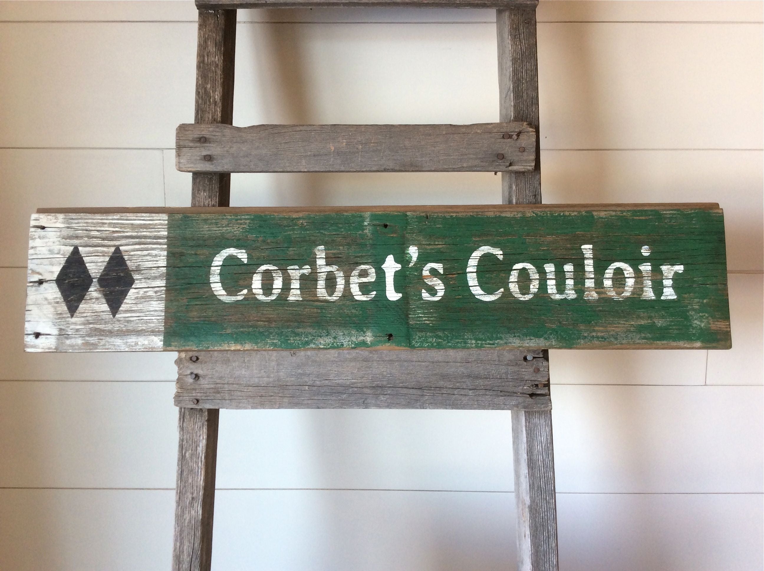 Corbet's Couloir Barnwood Sign